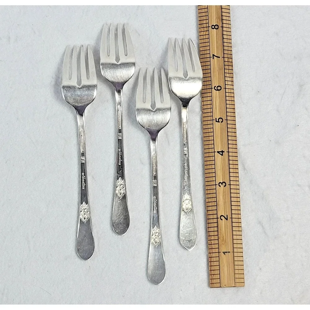 1847 Rogers Bros Adoration Lot of 4 Salad Forks International Silver Plate